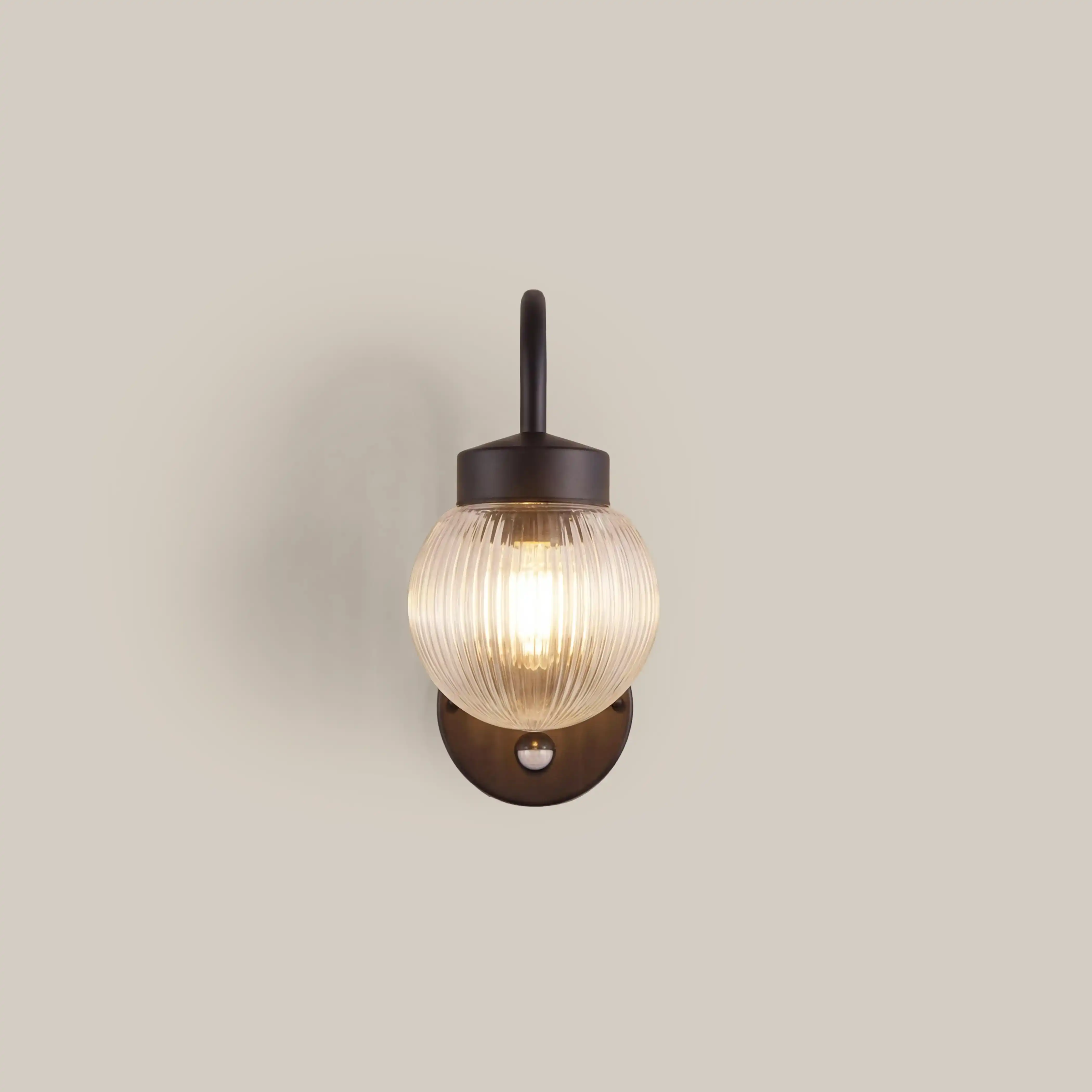 Abbott Outdoor Wall Light | Black - Image 2