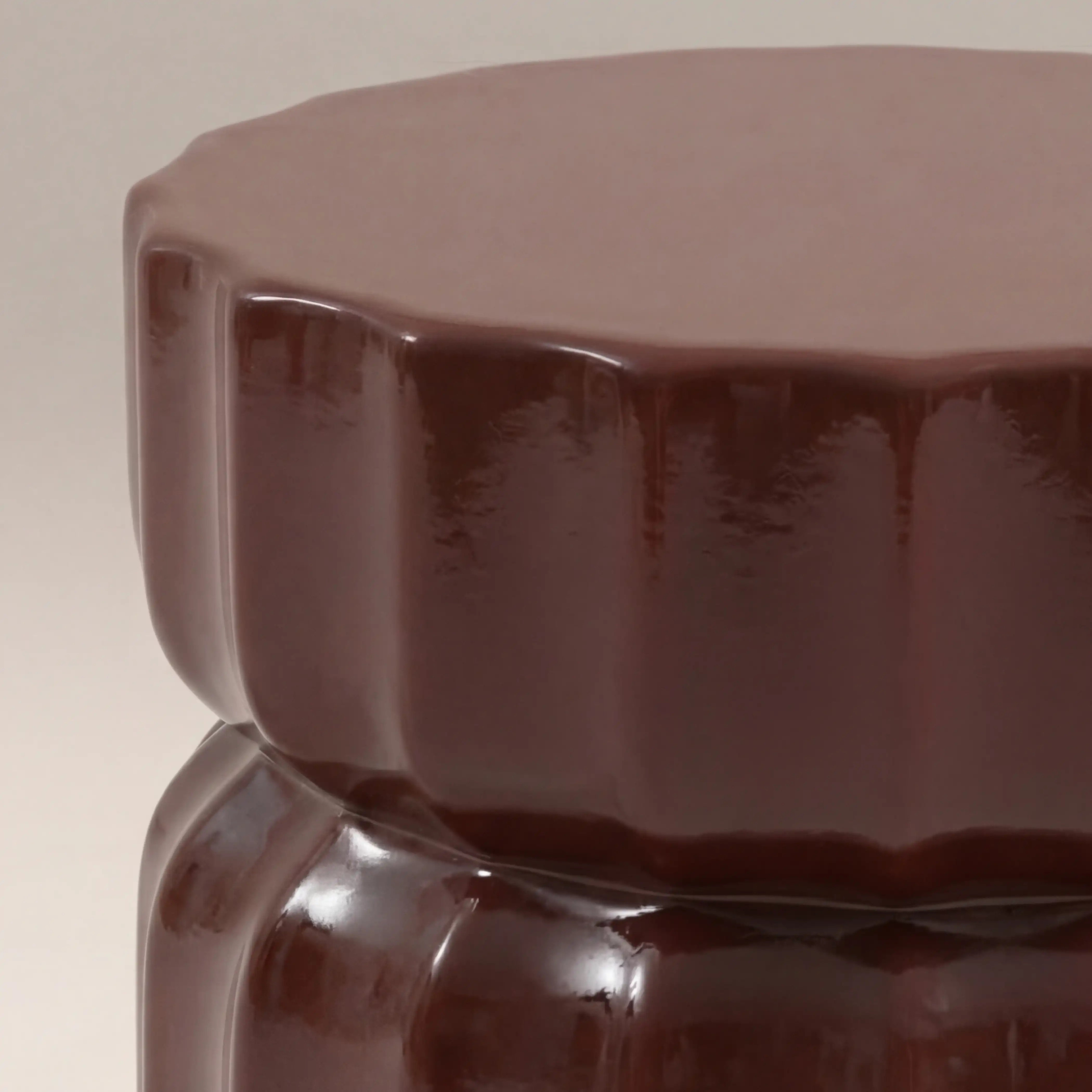 Amara Round  Side Table | Rust Red - Image 3