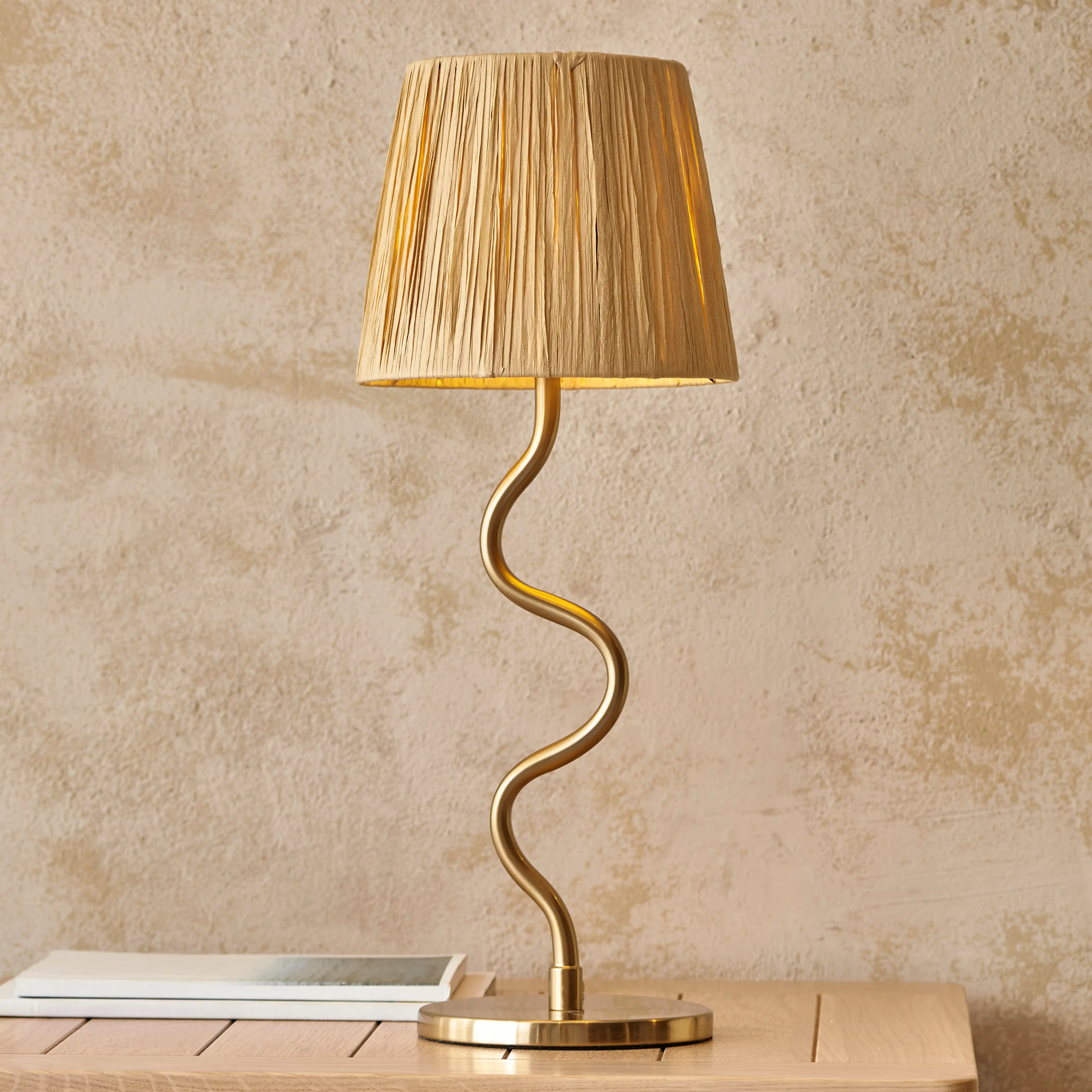 Davis Table Lamp | Natural Raffia & Brass - Image 2