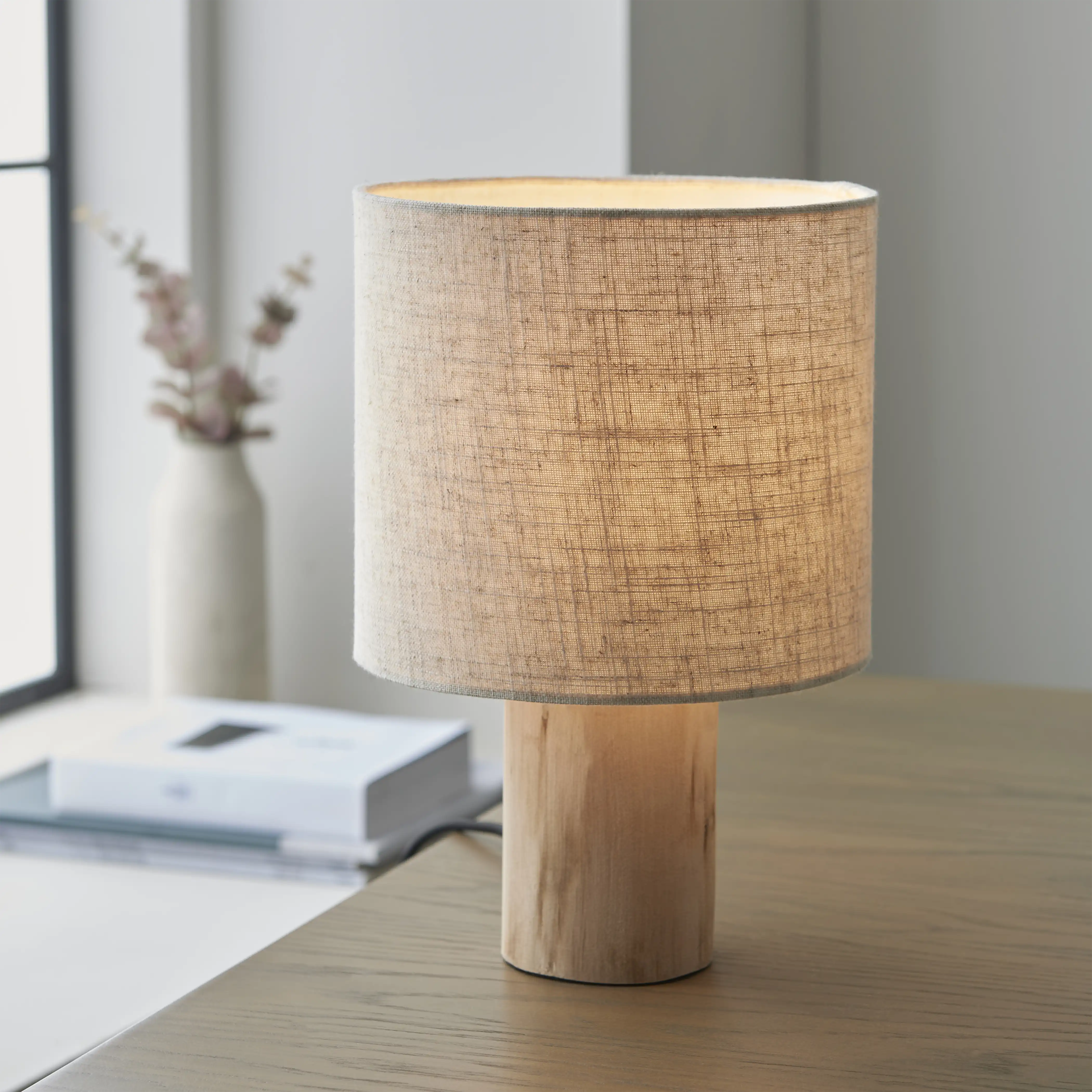 Durban Table Lamp | Natural Linen - Image 3
