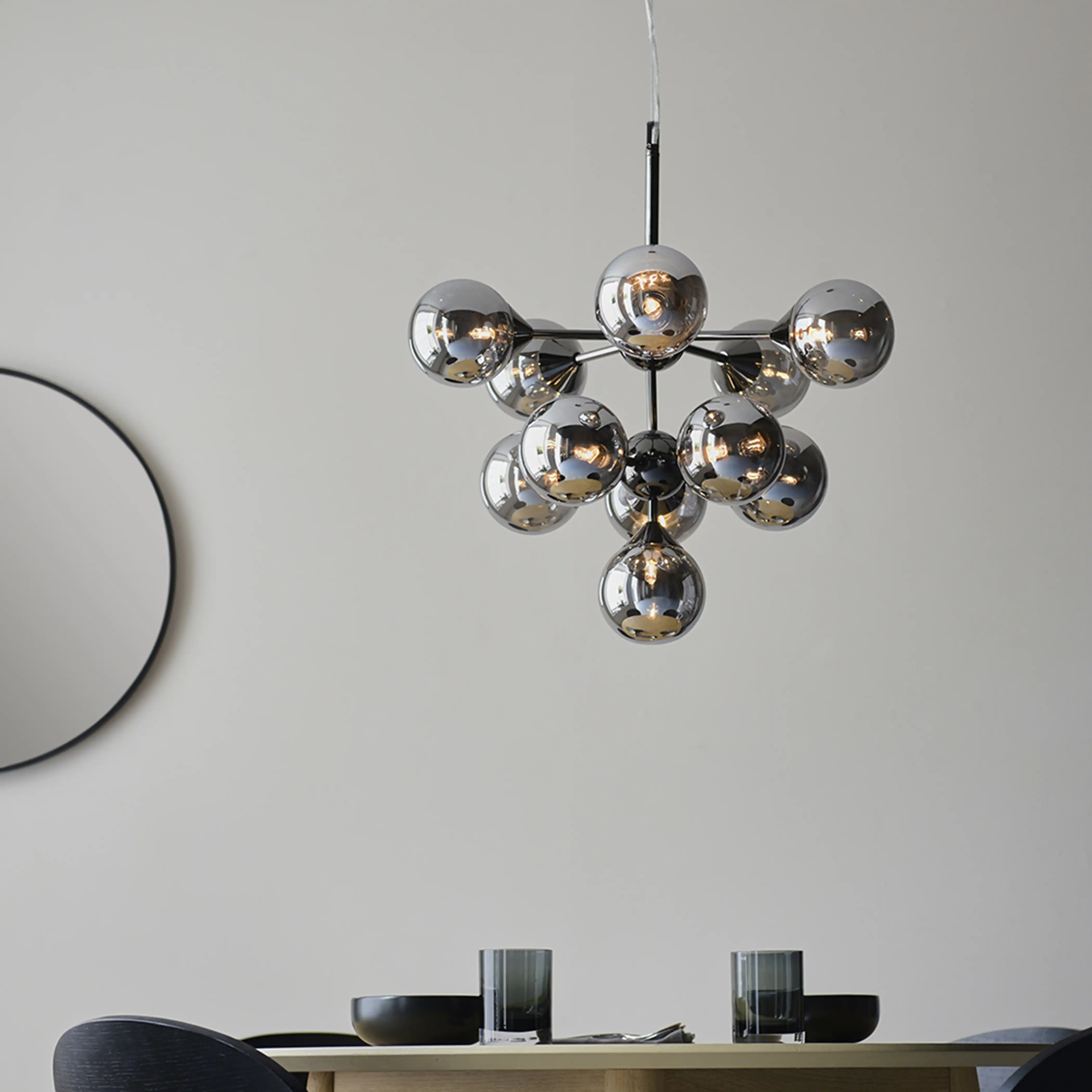 Oscar 11 Light Pendant Light | Black - Image 3