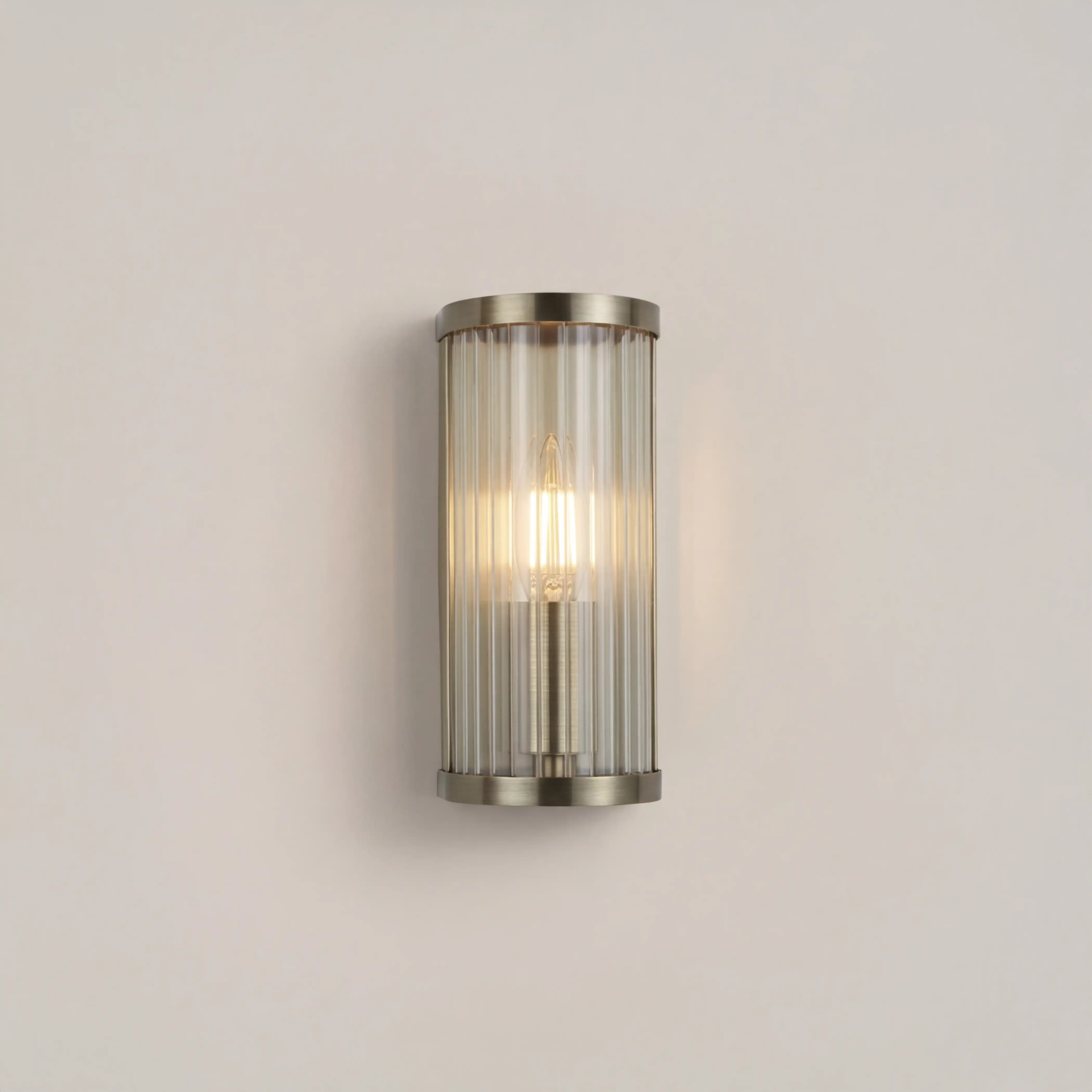Ridgeton Wall Light | Brass - Image 3
