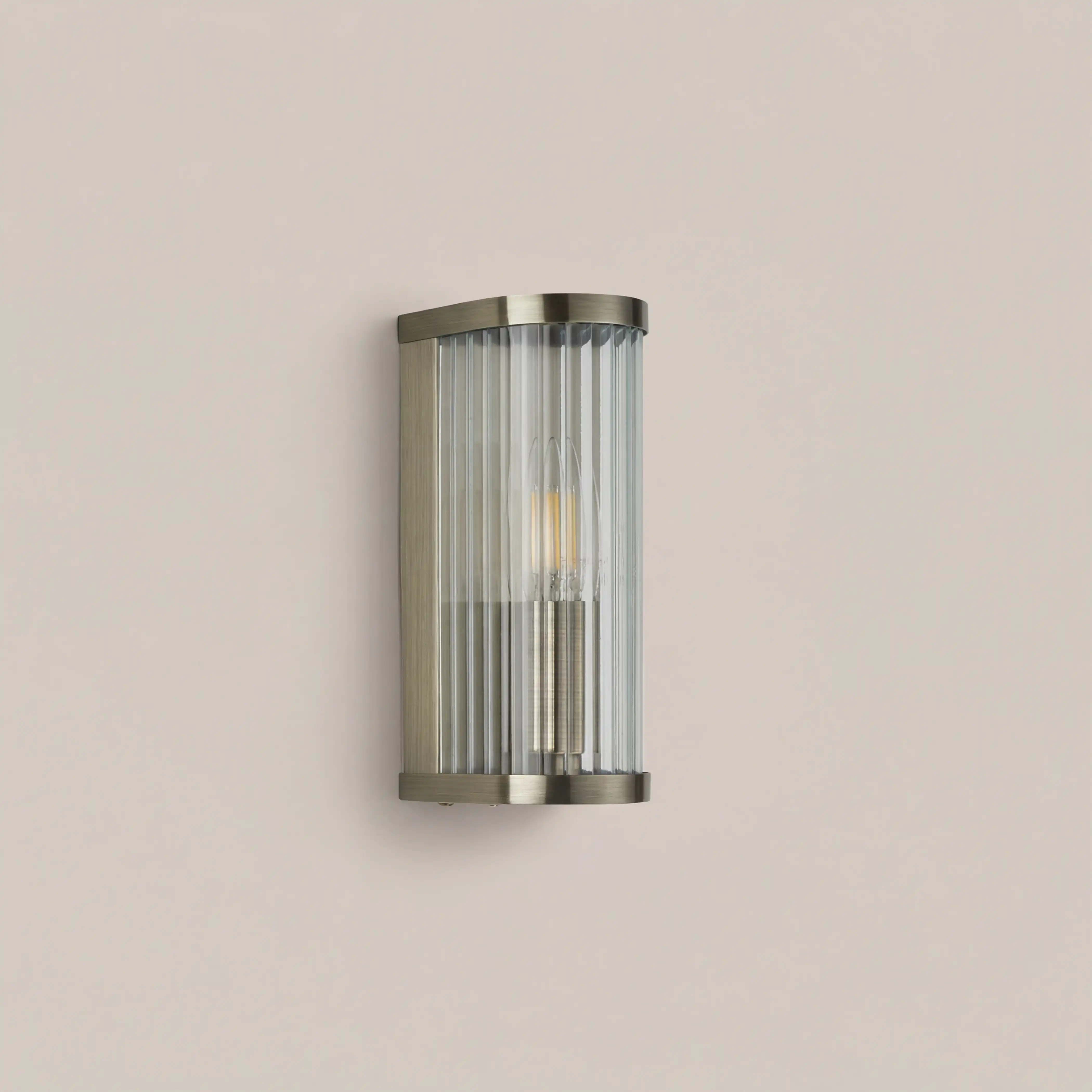 Ridgeton Wall Light | Brass - Image 4